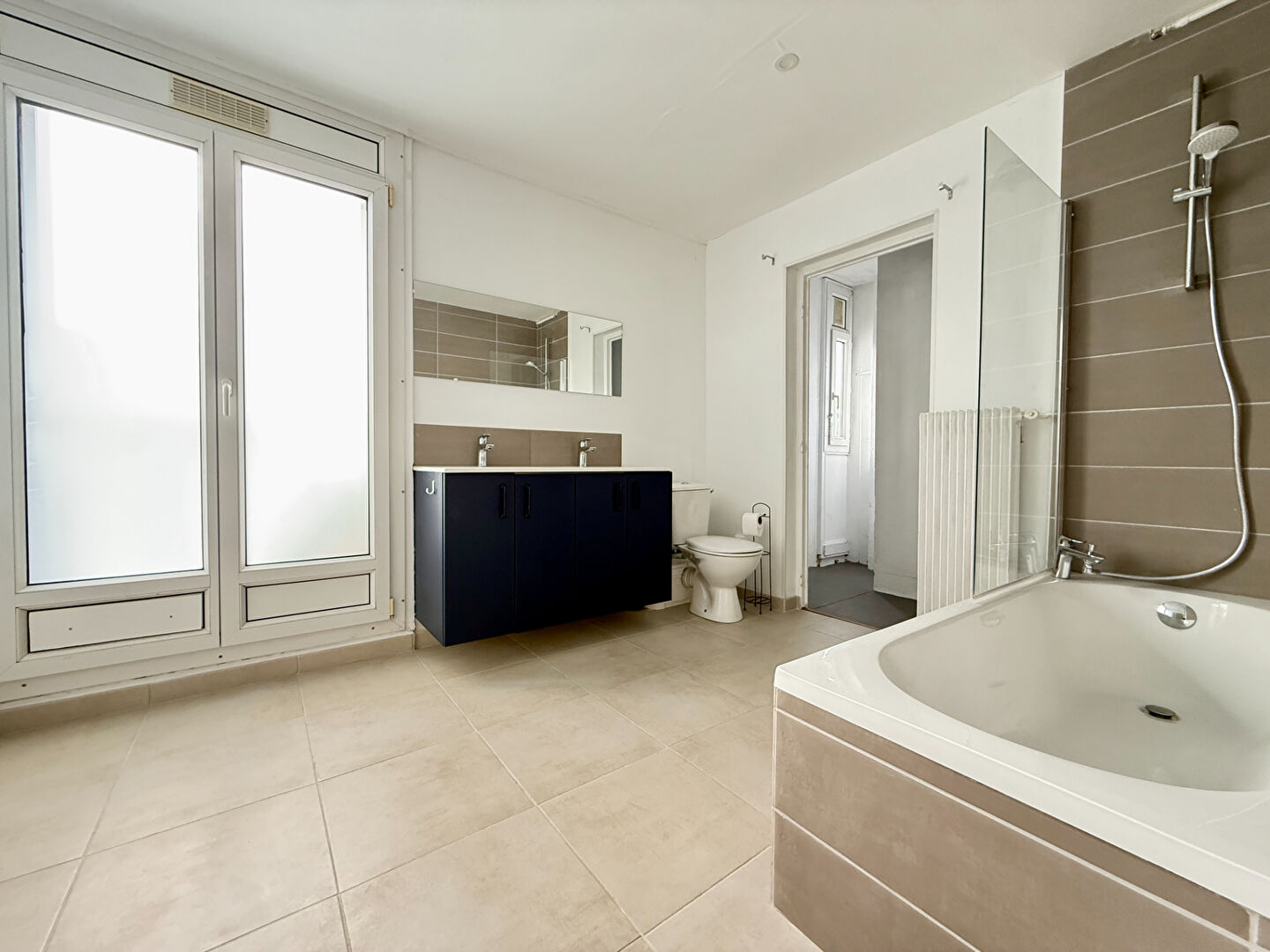 Appartement de type 6 - Secteur Saint Rémi