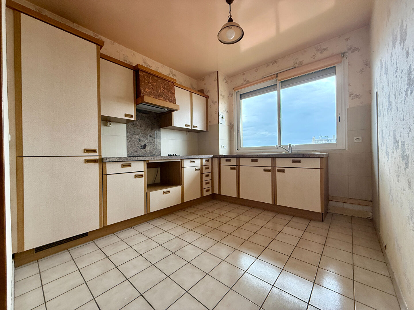 Appartement de type 4 - garage et balcon quartier Clémenceau