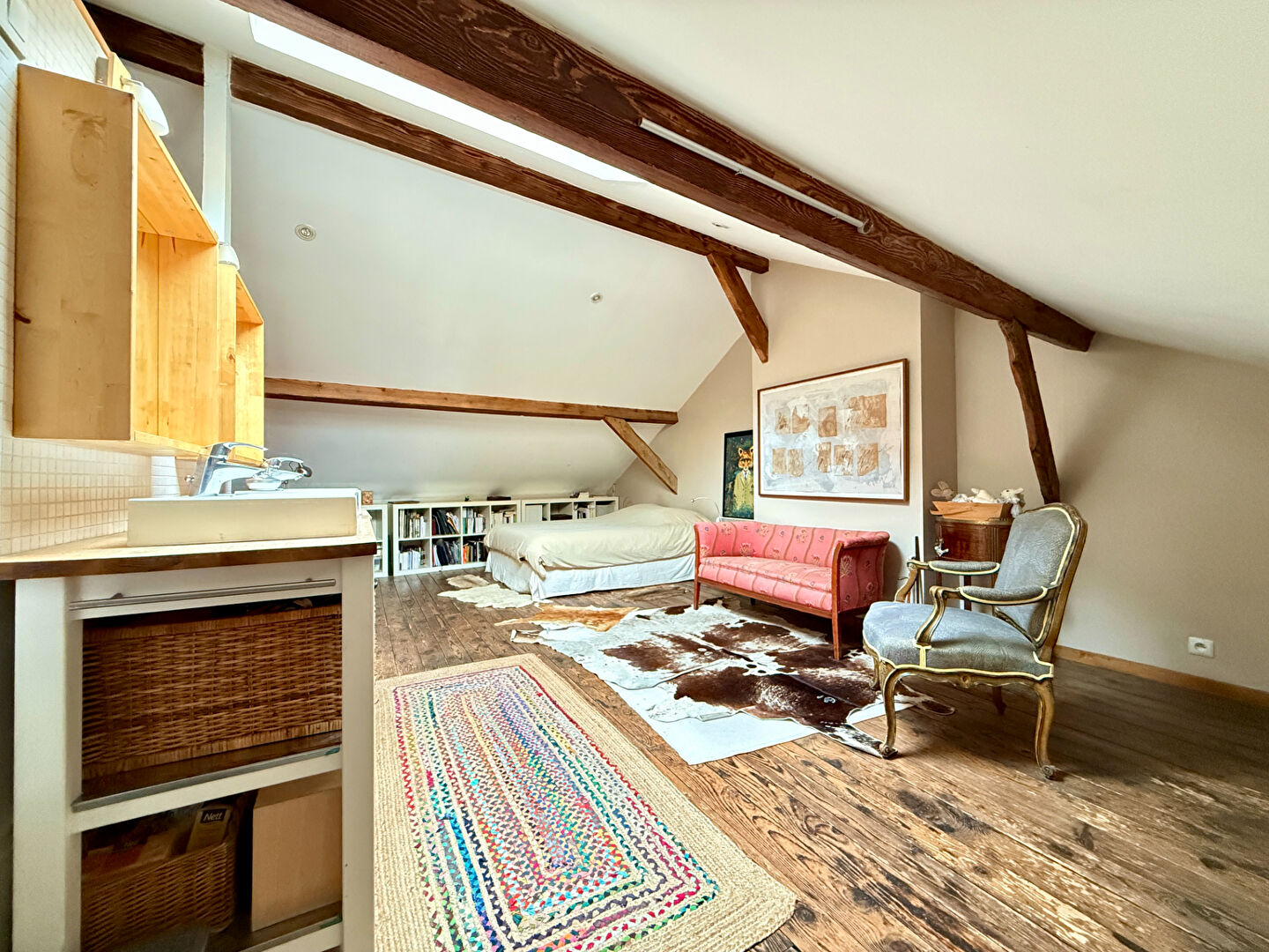 Maison de caractère avec jardin et stationnement - Boulevard Lundy