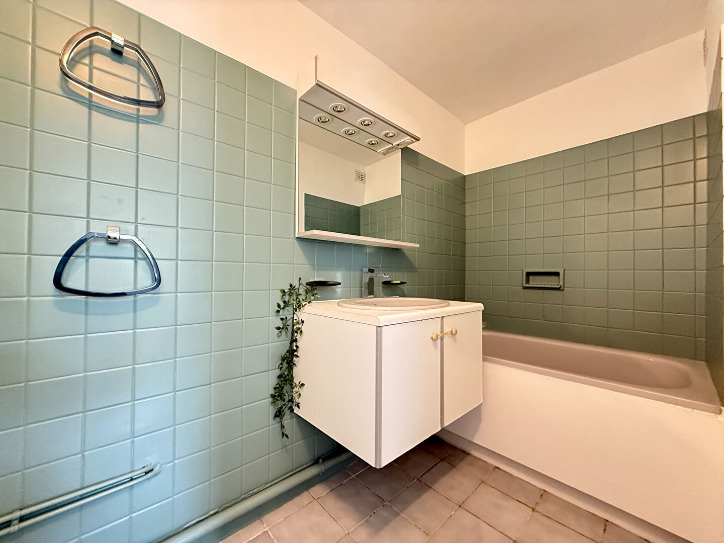 Maison avec cour -  Rilly-la-Montagne,