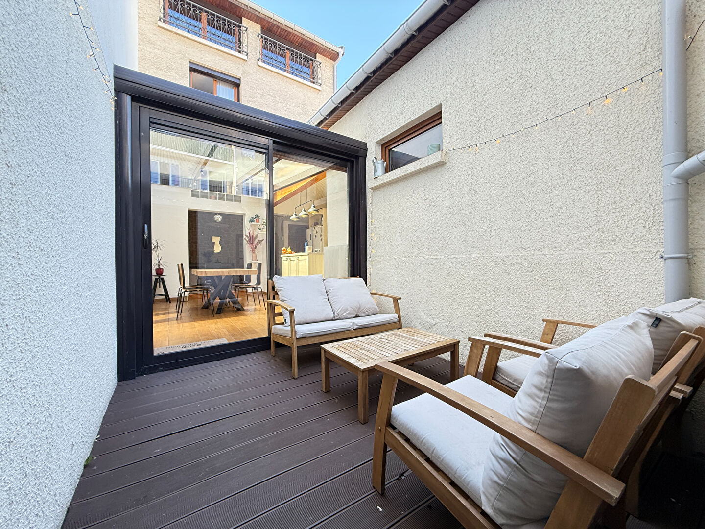 Maison coup de coeur avec cour et garage