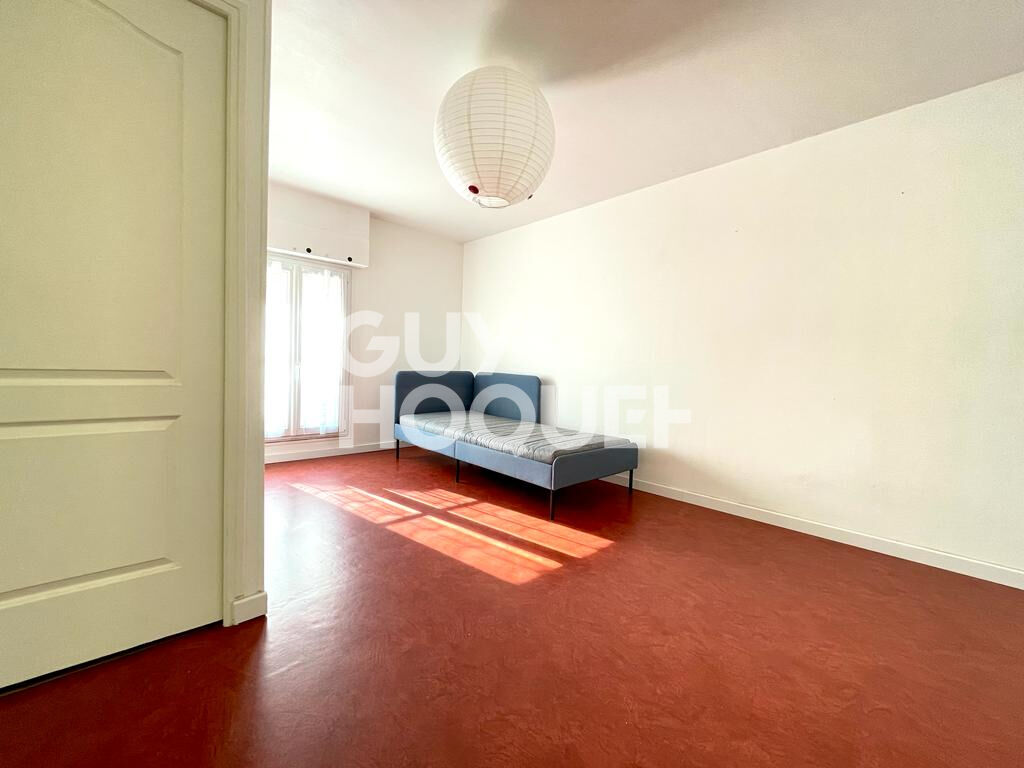 LOCATION d'un appartement F2 (40 m²) à BEZANNES
