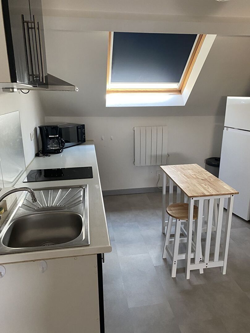 08 RETHEL PROCHE MAIRIE T1 DE 25 M²