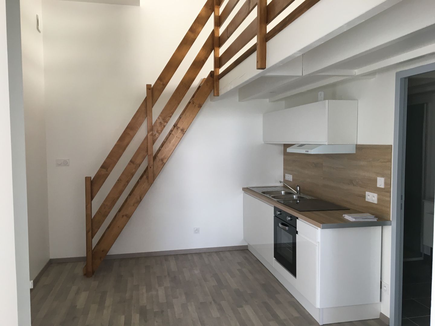 08 RETHEL APPARTEMENT T1 BIS