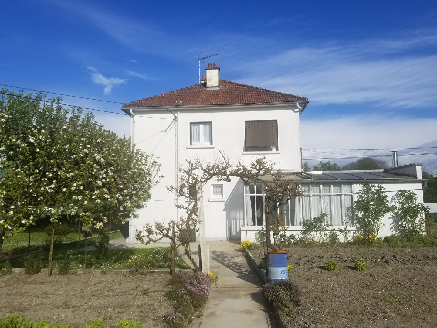 Maison T5 (82 m²) à vendre à ATTIGNY