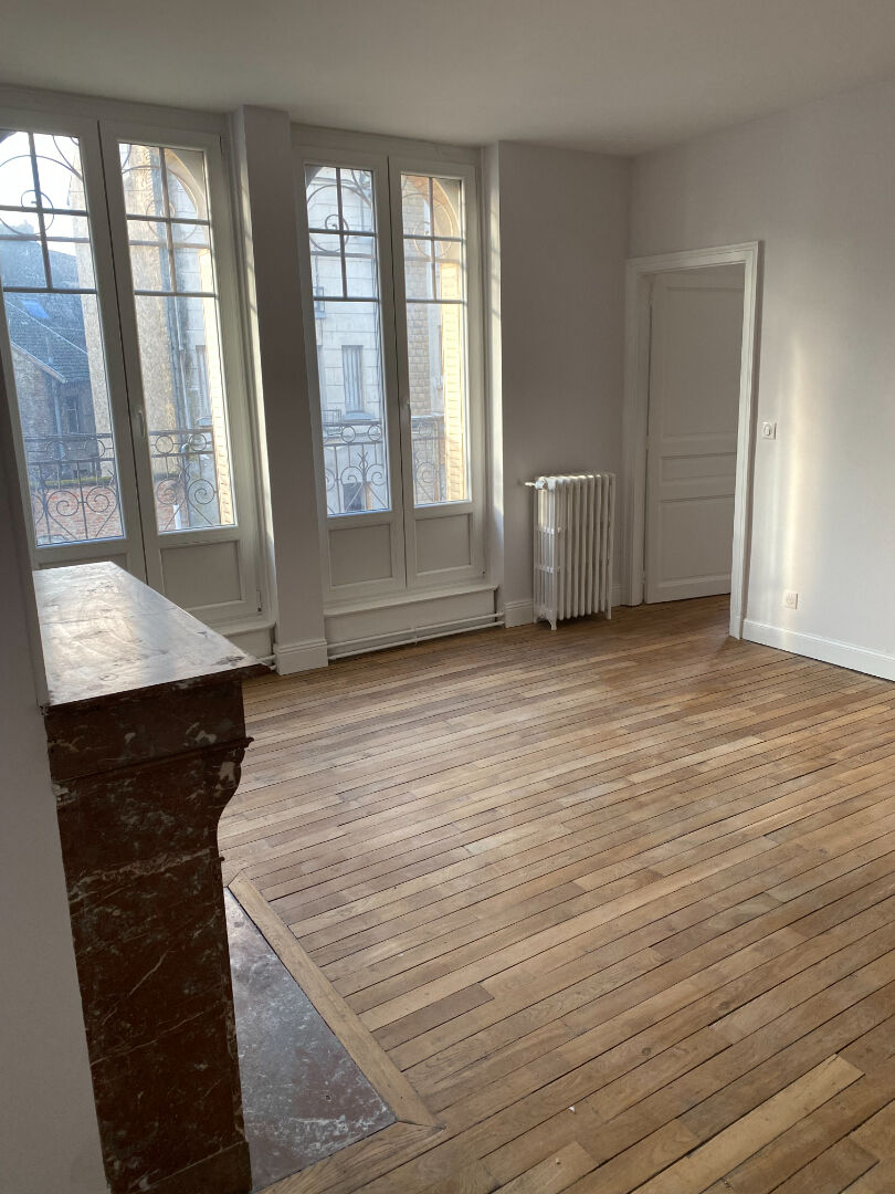 08 RETHEL APPARTEMENT T4
