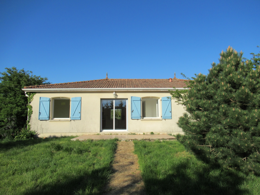Maison 4 chambres  à DOURGNE