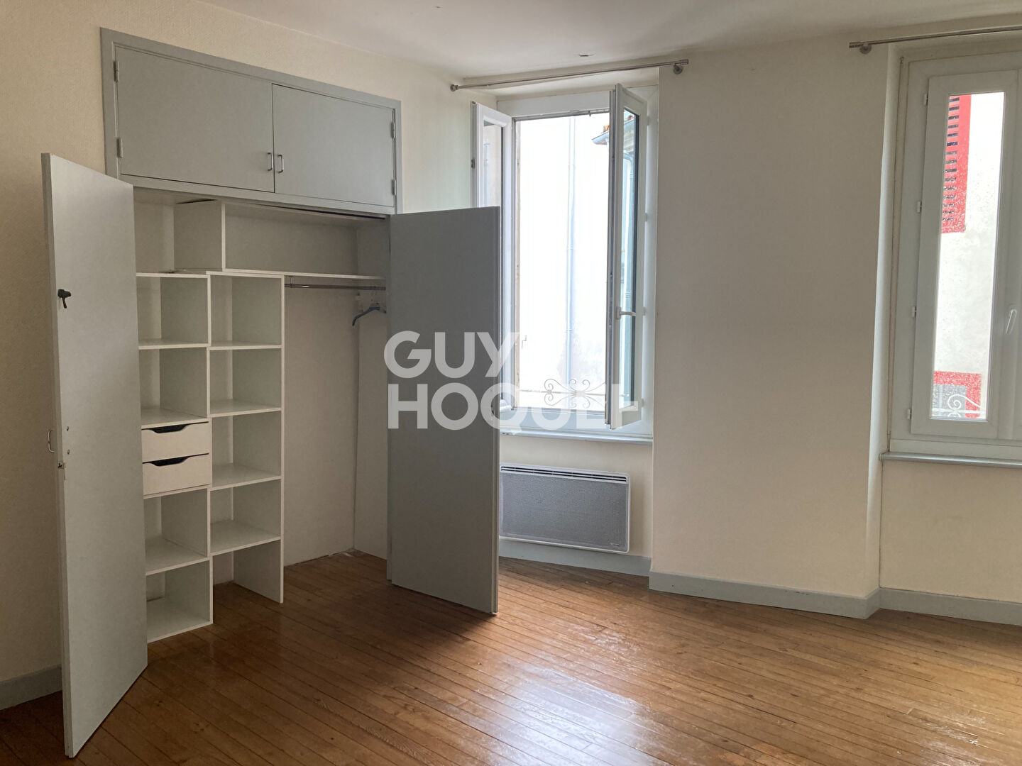 LOCATION : appartement T3 (77 m²) à Revel