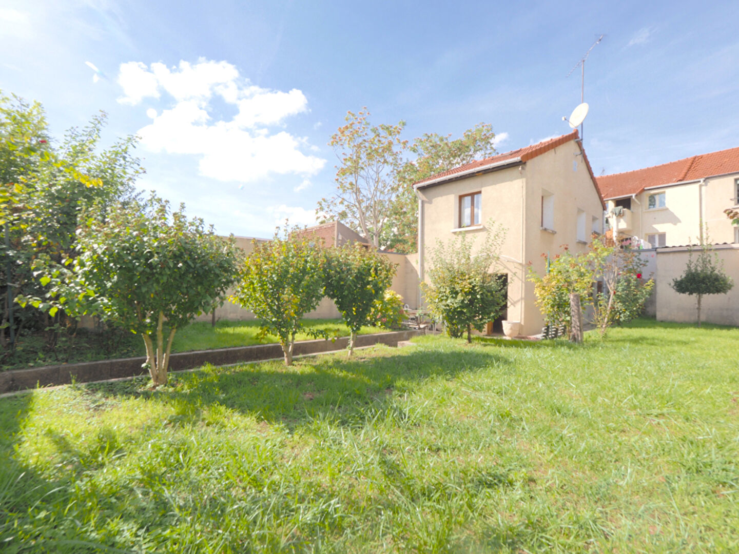 Maison Romainville 3 pièce(s) 60 m2