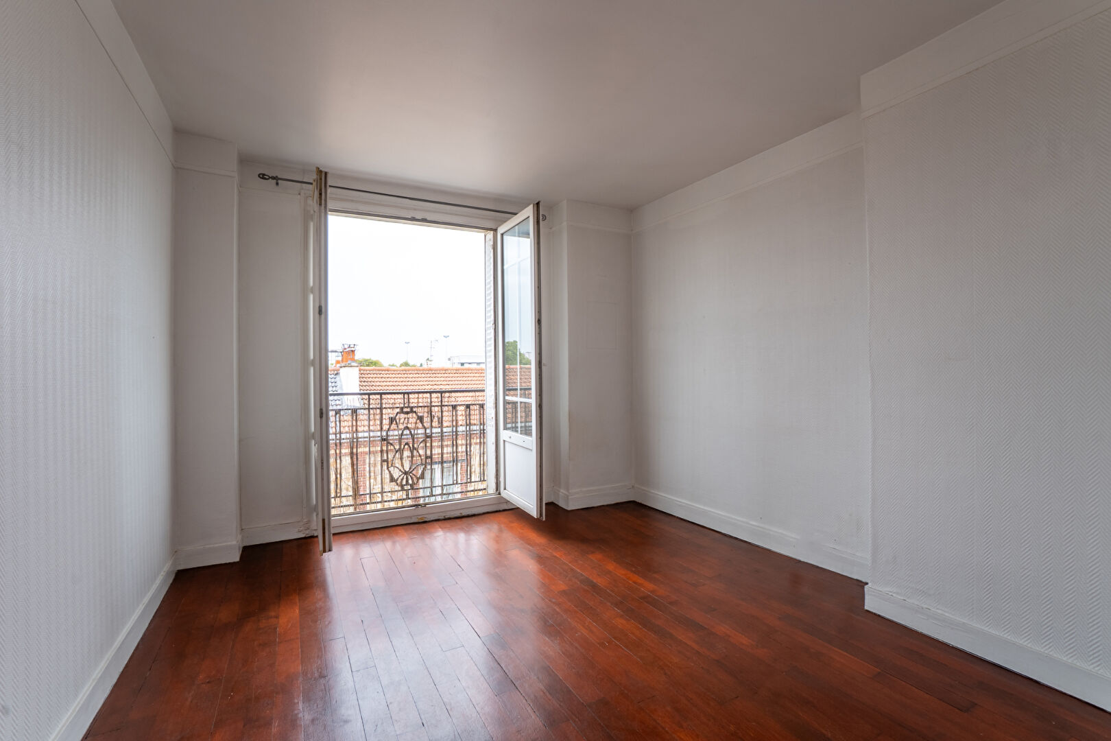 A VENDRE - APPARTEMENT 35m2 - BONDY CENTRE VILLE