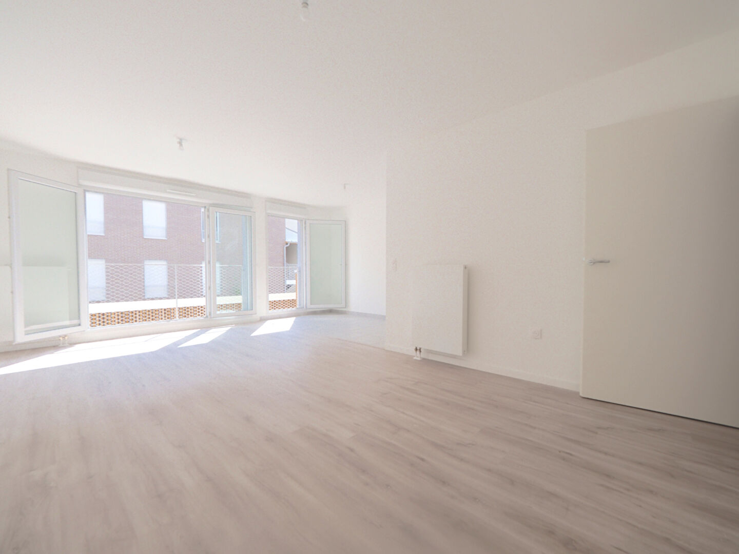 Appartement Romainville 3 pièce(s) 64 m2 loi Carrez