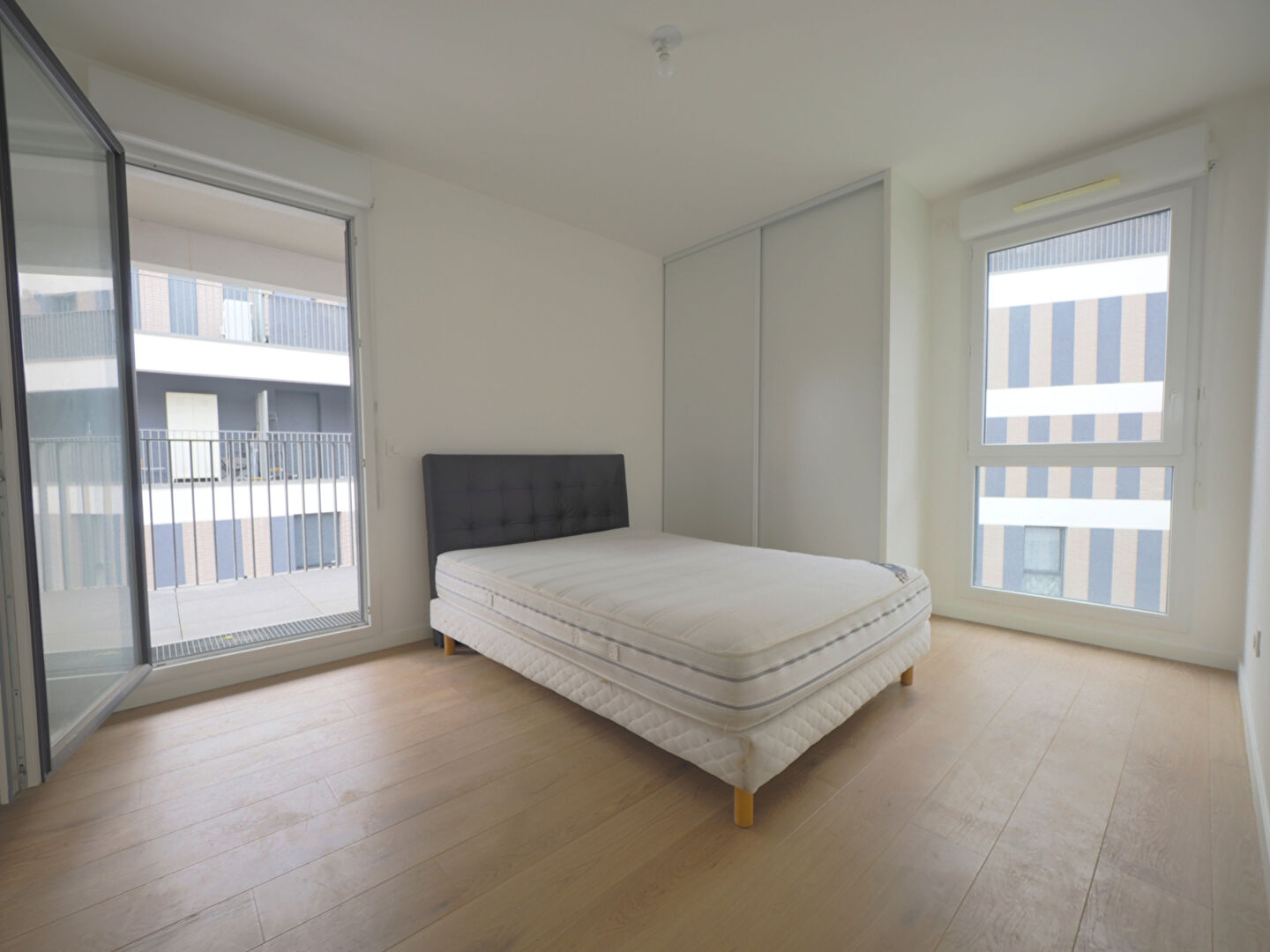 Appartement 3 pièces avec terrasse Romainville (Quartier de l'Horloge)