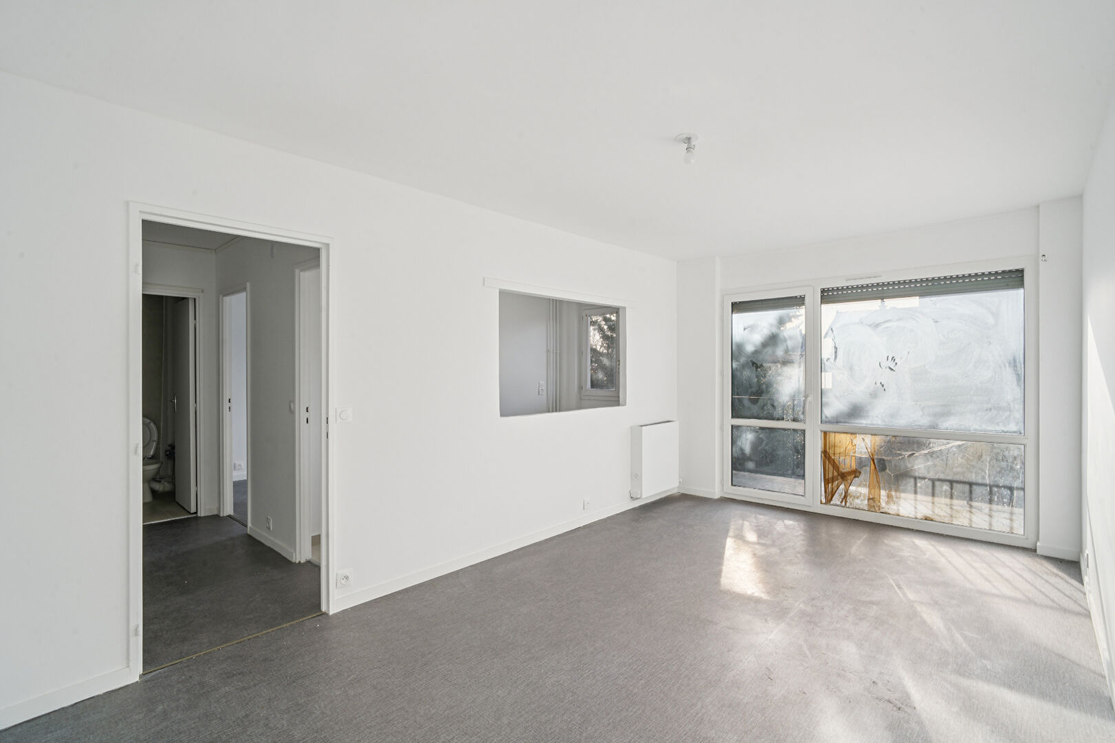 A VENDER - APPARTEMENT 40m² - BAGNOLET LIMITE ROMAINVILLE 