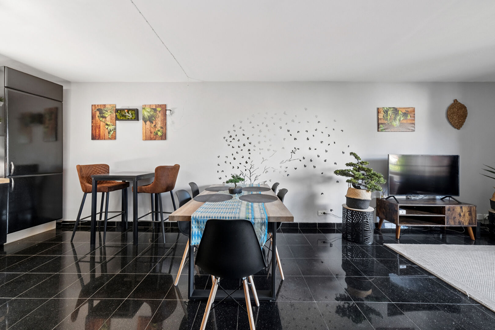 A VENDRE - LE PRE SAINT GERVAIS - MAISON DE VILLE