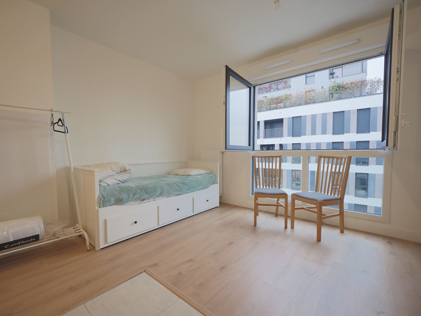 Appartement studio meublé