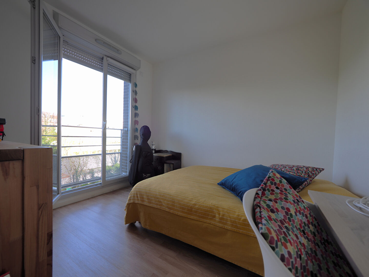 A VENDRE - APPARTEMENT  3 PIECES - 60m²  -  ROMAINVILLE