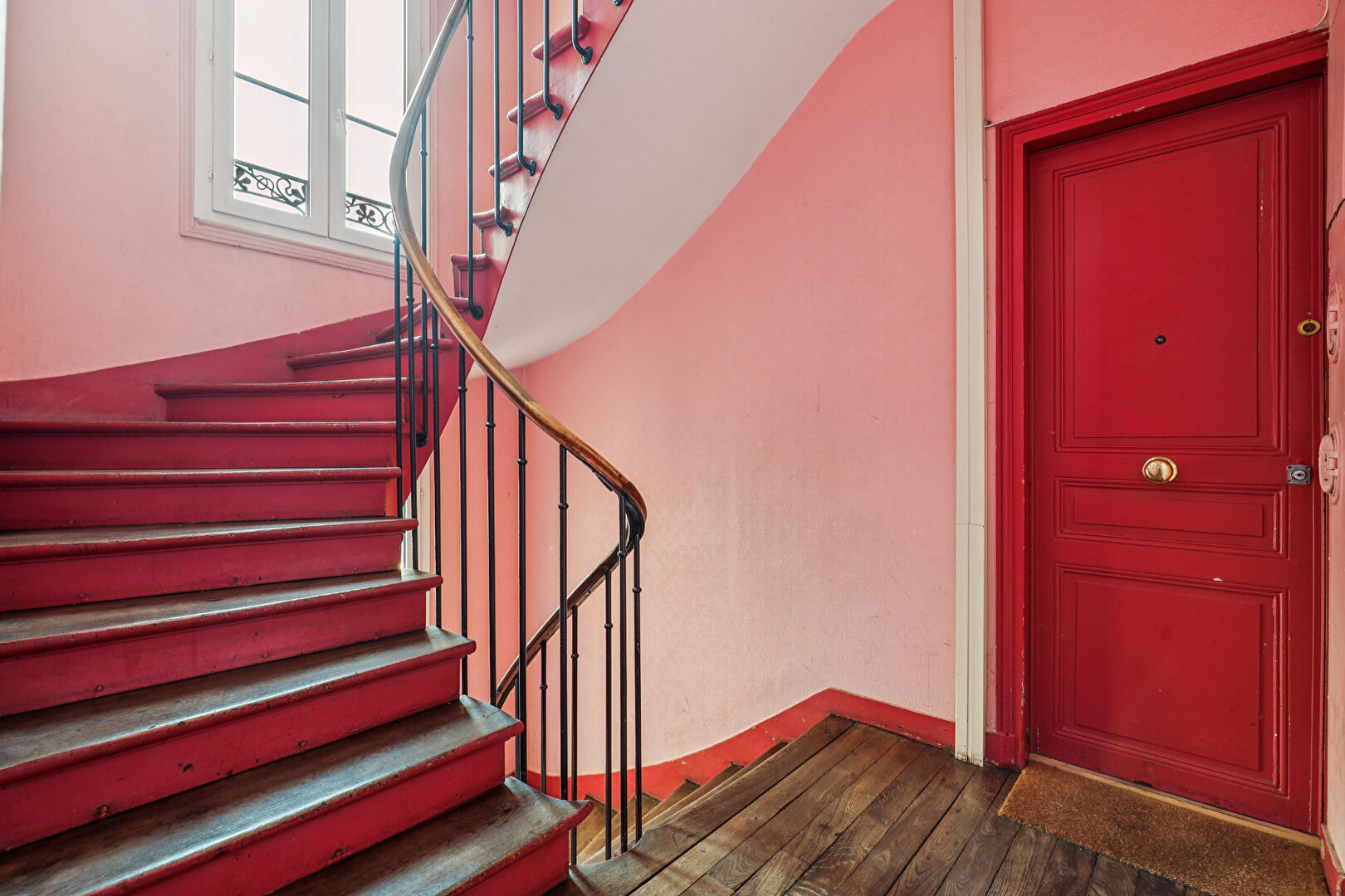 A VENRE - APPARTEMENT  + ABRI DE JARDIN - ROMAINVILLE / MONTREUIL