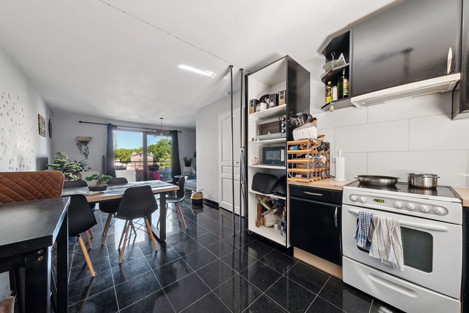 A VENDRE - DUPLEX - BELVEDERE LIMITE LES LILAS