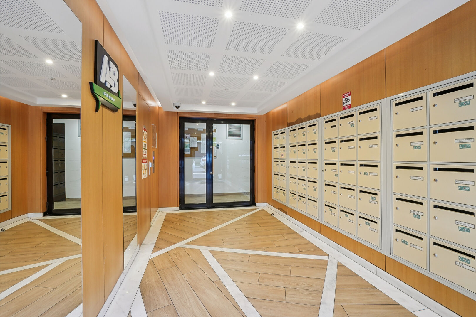 Place de Parking - Proche Carnot Romainville