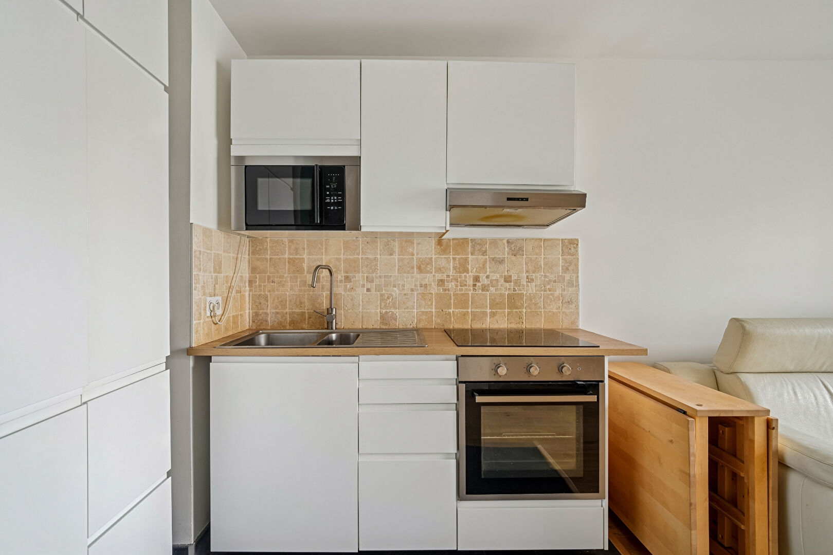 A VENDRE - STUDIO 28m² - ROMAINVILLE PROCHE METRO