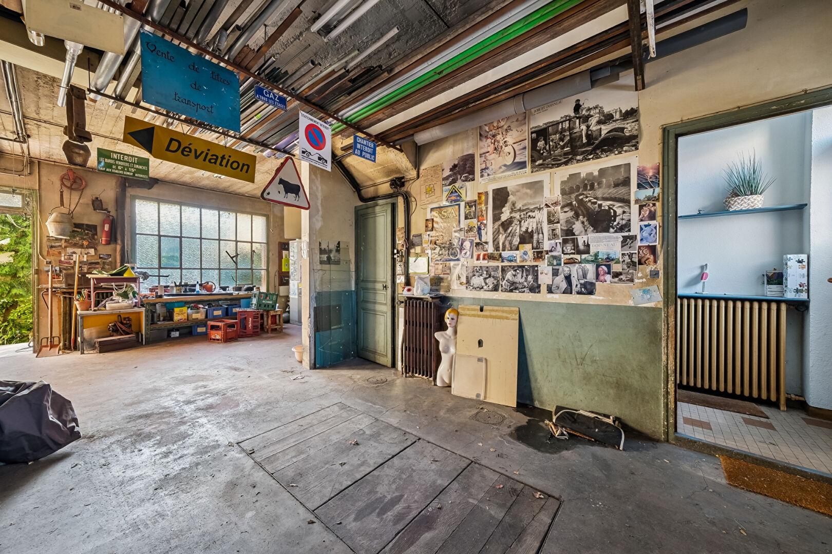 EXCLUSIVITÉ - Maison individuelle au fort potentiel - 304,68 m² de surface sol