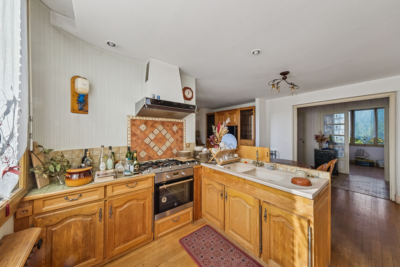 EXCLUSIVITÉ - Maison individuelle au fort potentiel - 304,68 m² de surface sol