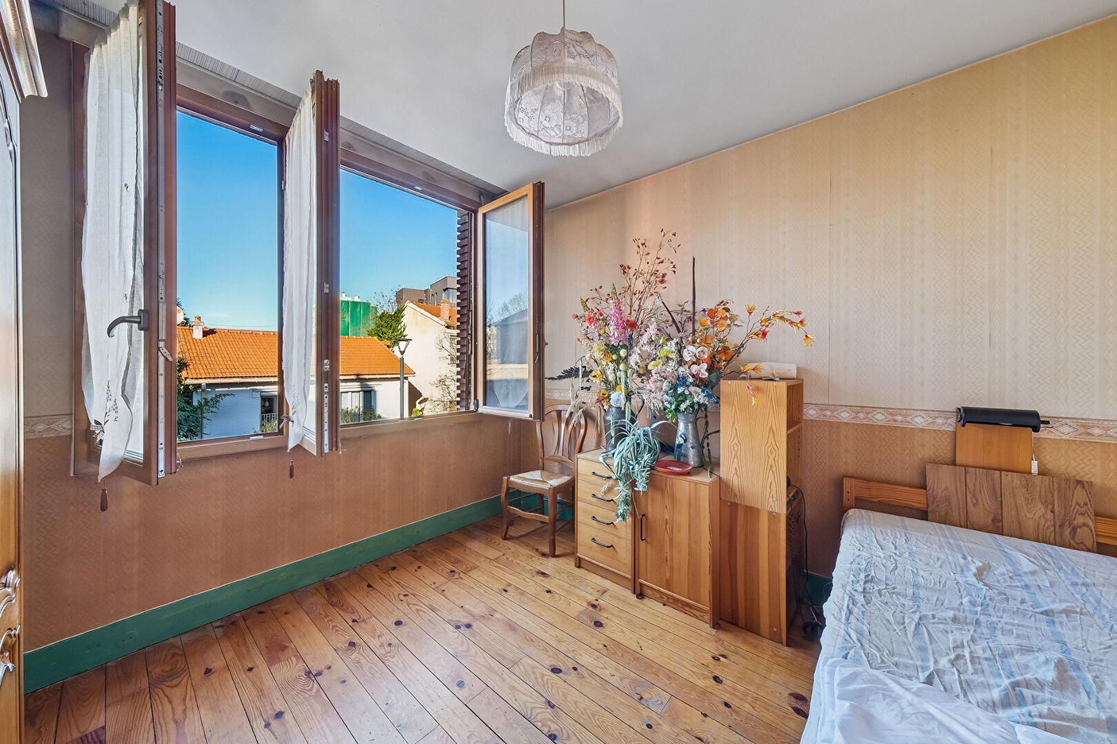 EXCLUSIVITÉ - Maison individuelle au fort potentiel - 304,68 m² de surface sol