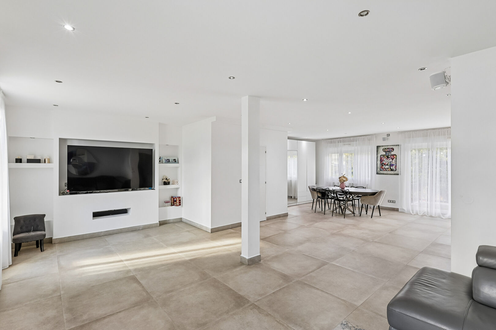 Rare sur le secteur ! Maison familiale avec piscine et grand jardin