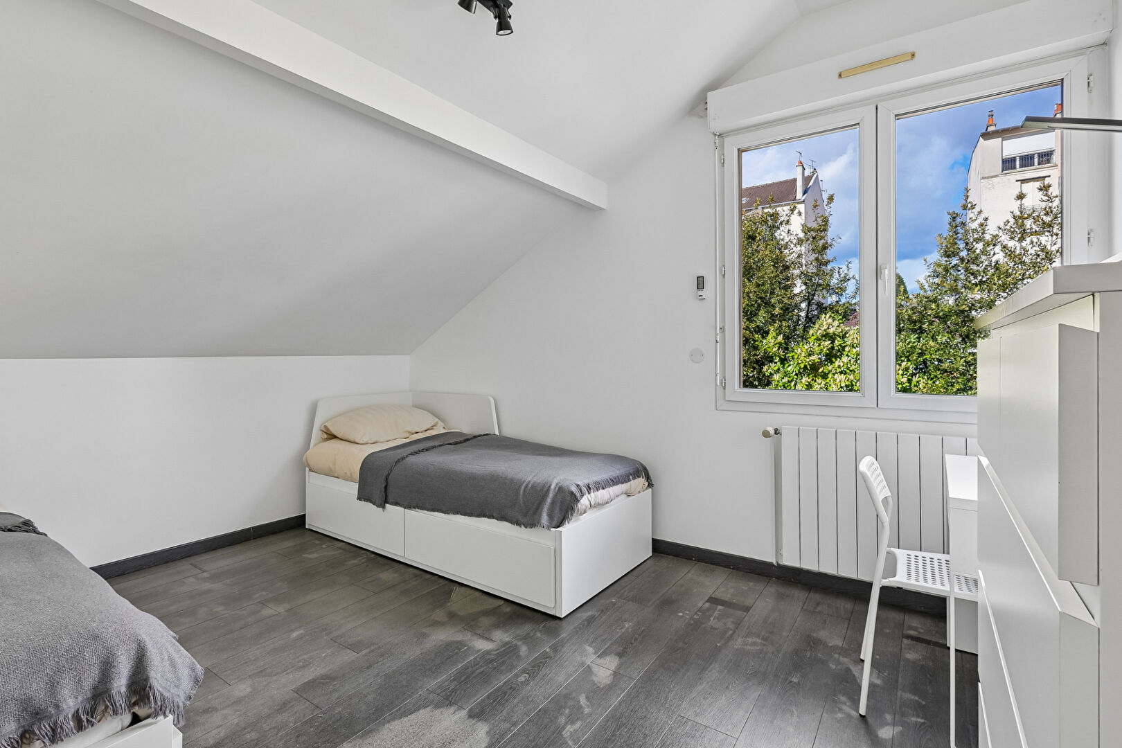 Rare sur le secteur ! Maison familiale avec piscine et grand jardin