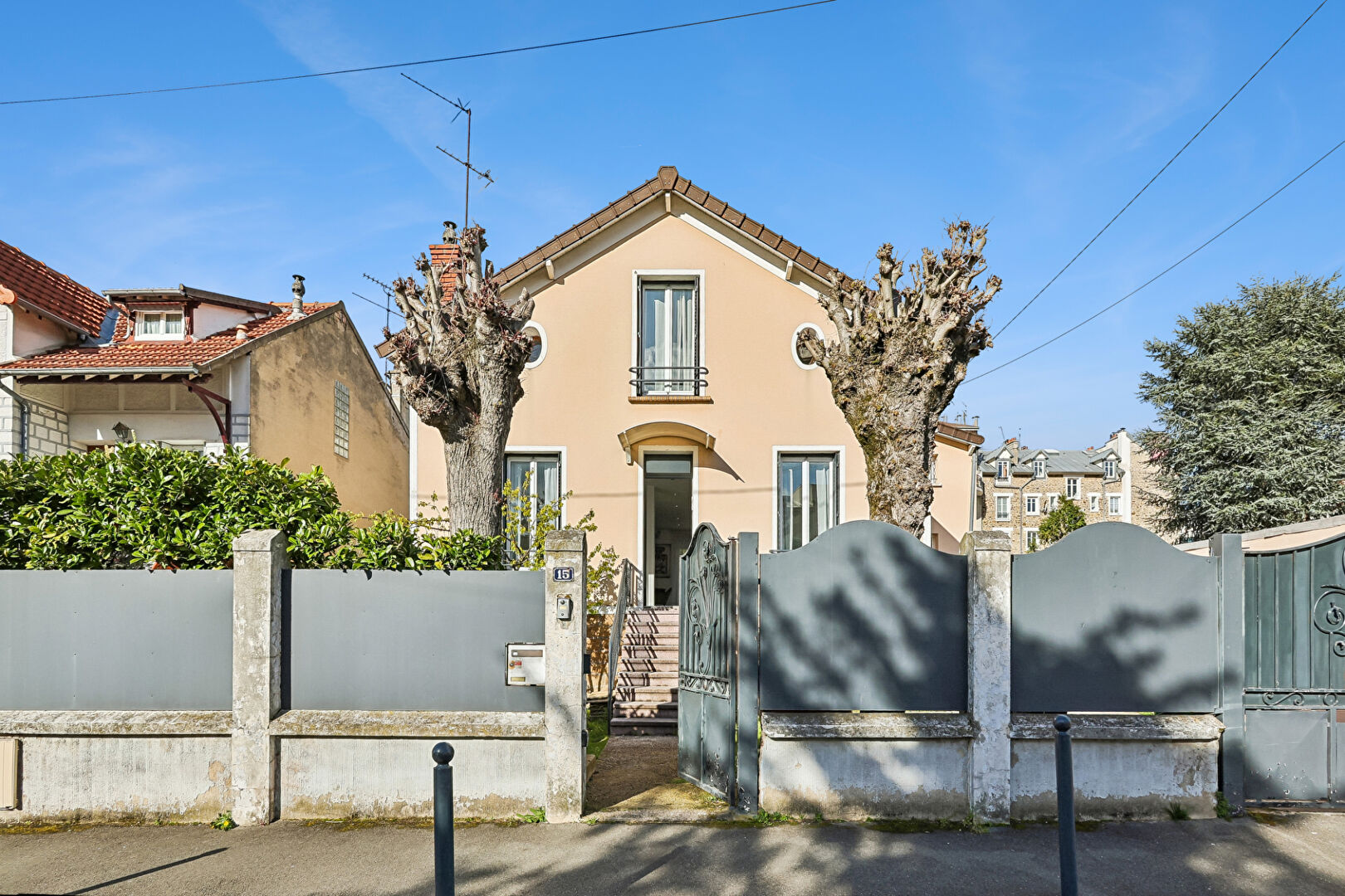 Rare sur le secteur ! Maison familiale avec piscine et grand jardin