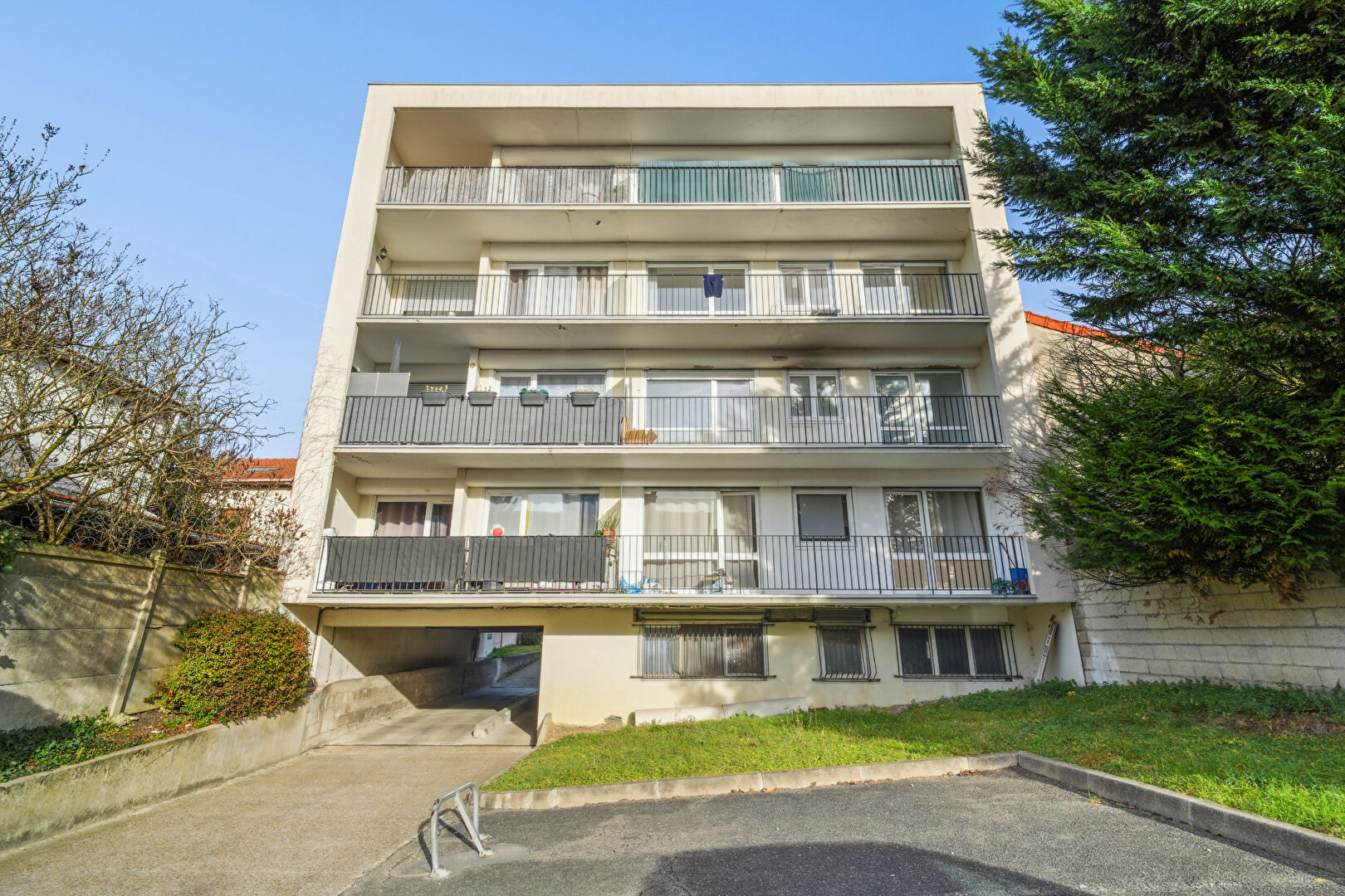 A VENDER - APPARTEMENT 40m² - BAGNOLET