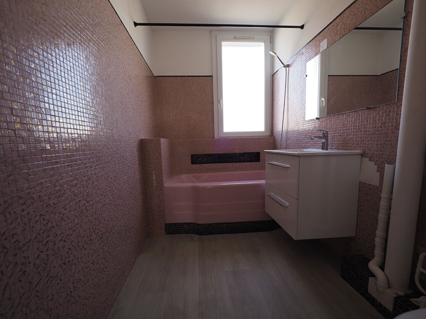 Appartement Romainville 2 pièces 40 m2 Métro Carnot