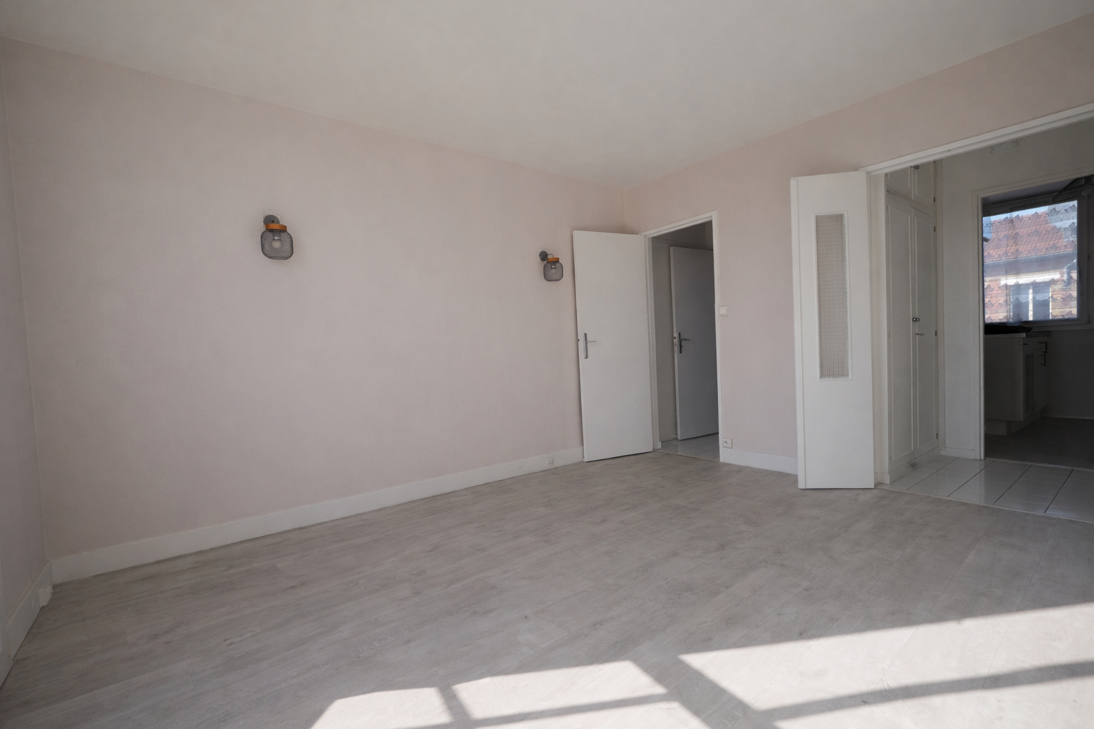 Appartement Romainville 2 pièces 40 m2 Métro Carnot