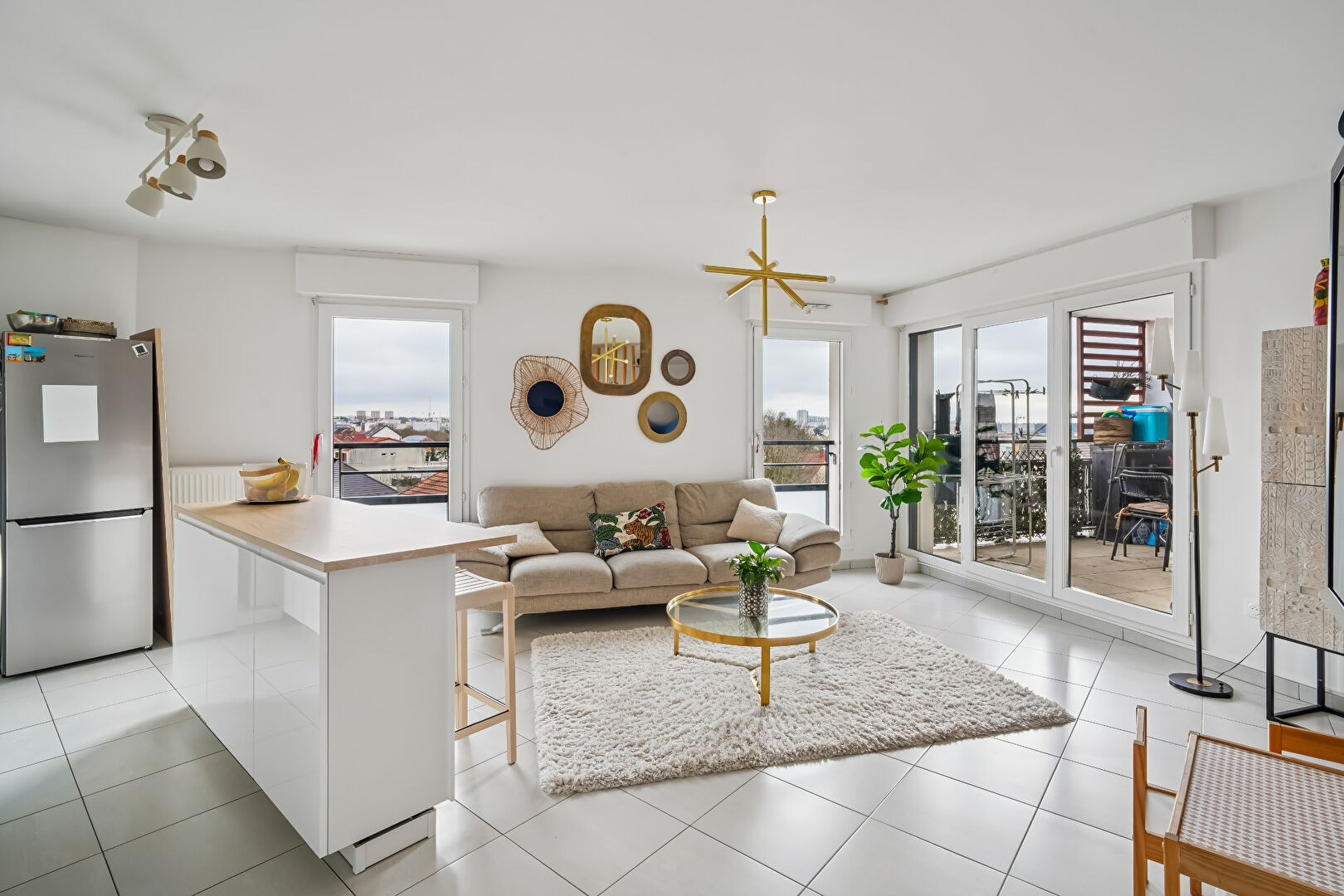 Appartement  Montreuil - Romainville 3 pièce(s) 67 m2