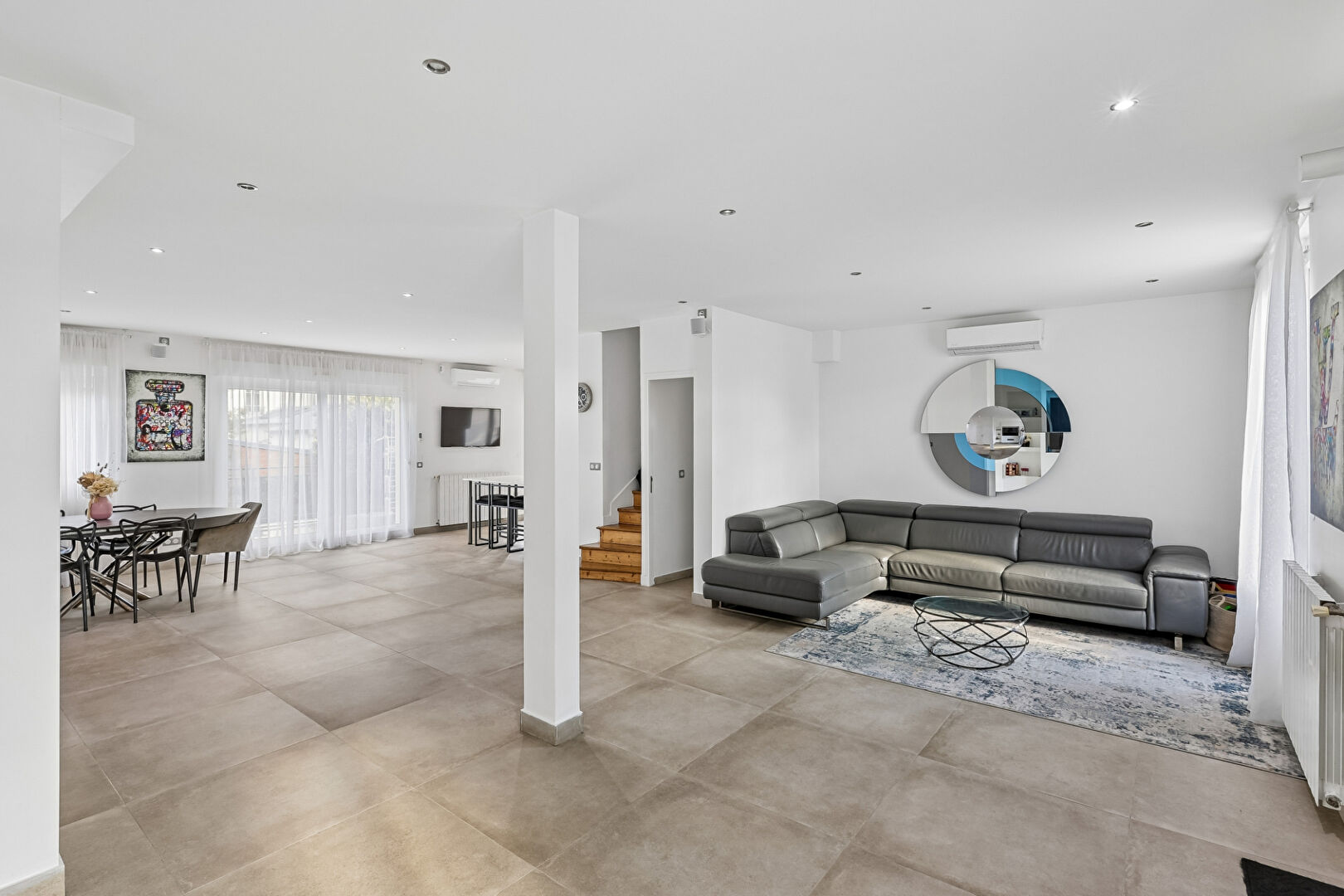 Rare sur le secteur ! Maison familiale avec piscine et grand jardin