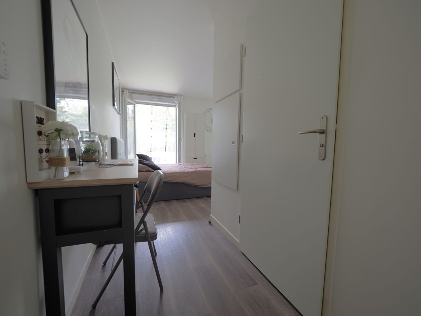 EXCLUSIVITÉ  Studio meublé avec jardin à Romainville