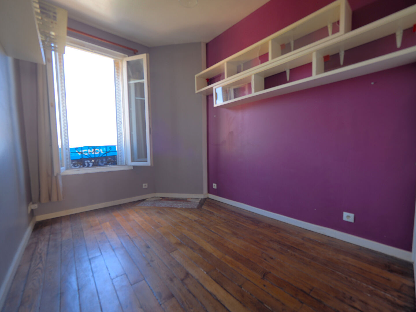 A VENDRE - 35 m² -  HOPITAL DE MONTREUIL