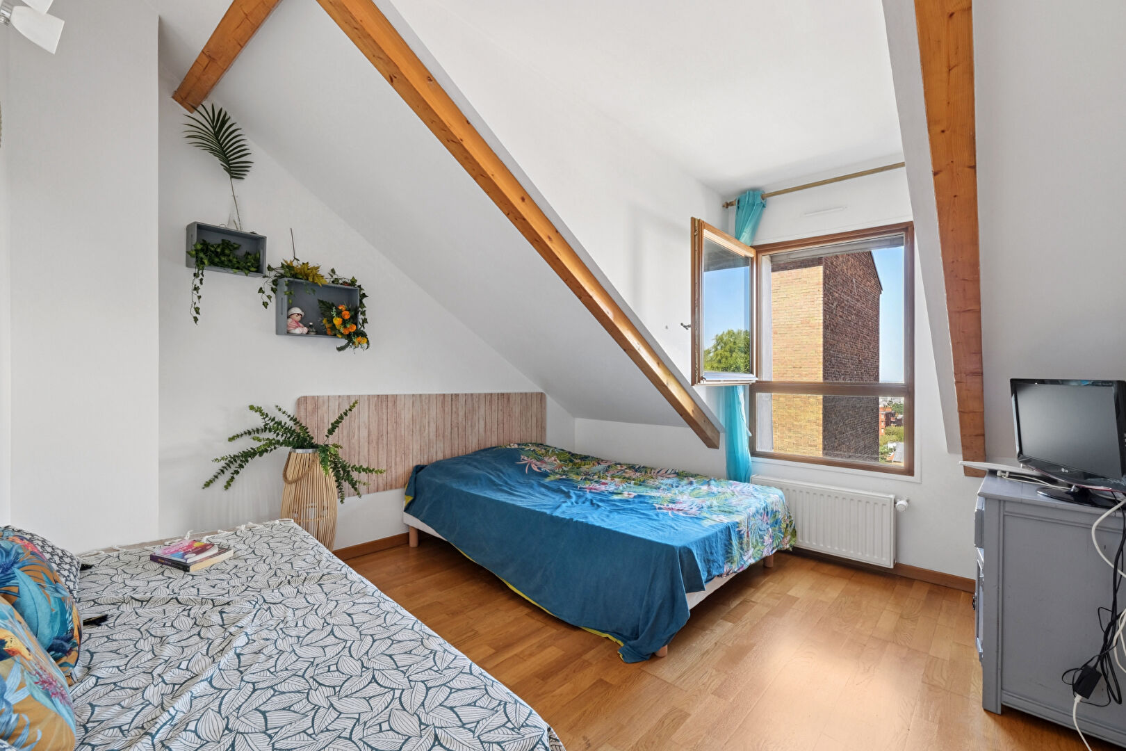 A VENDRE - DUPLEXE - BELVEDERE LIMITE LES LILAS