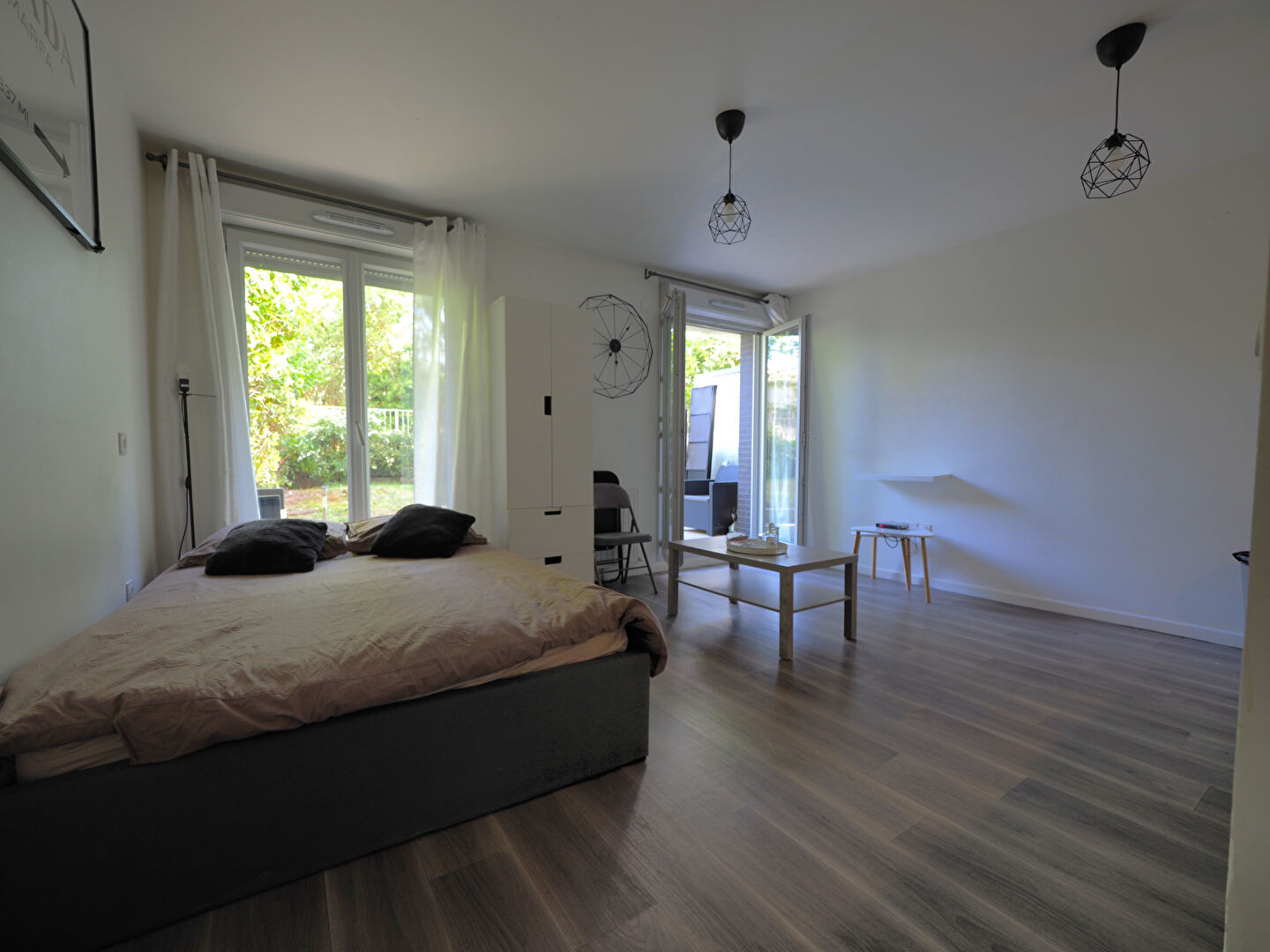 EXCLUSIVITÉ  Studio meublé avec jardin à Romainville