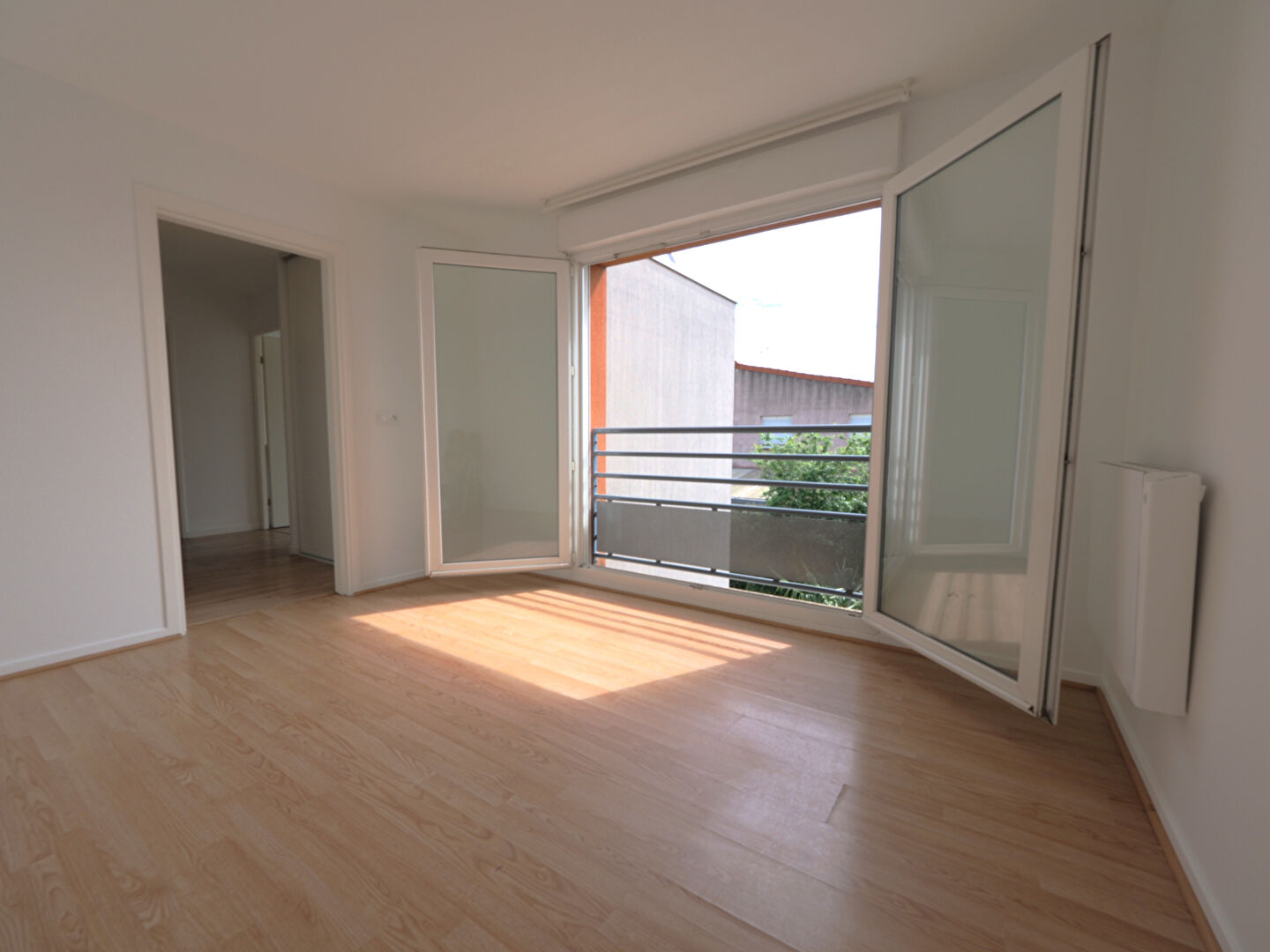 Appartement Romainville 2 pièces 50.7 m2