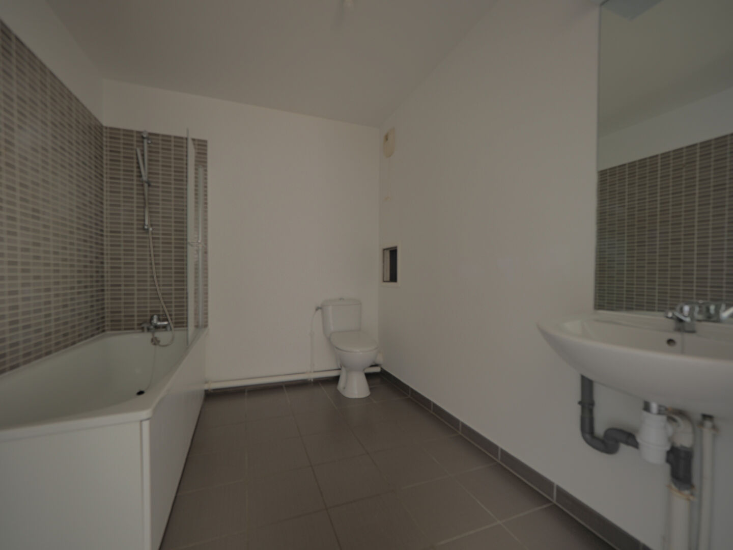 Appartement Romainville 2 pièces 50.7 m2