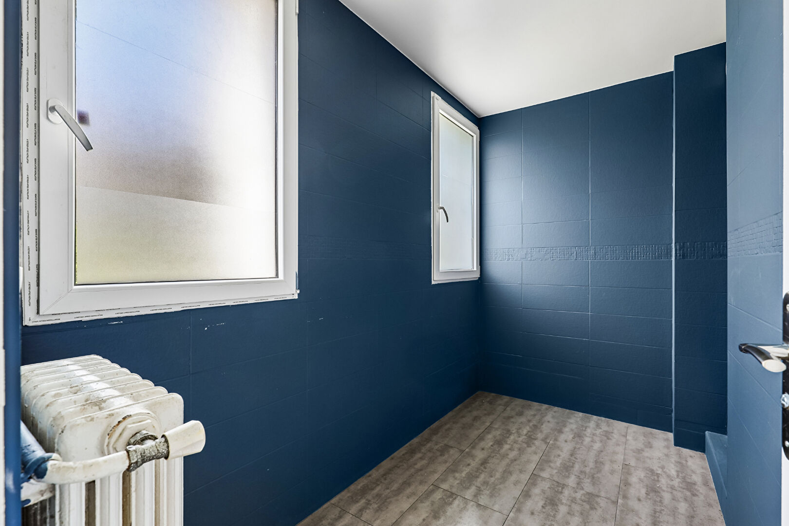 APPARTEMENT  -  4 PIECES - NOISY LE SEC - proche du RER E