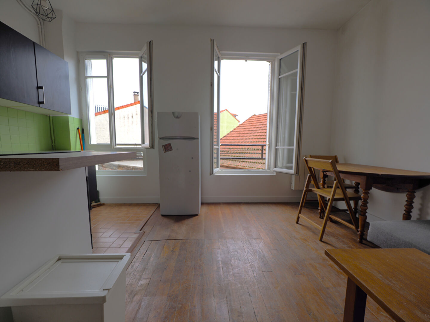 APPARTEMENT 2/3 PIECES - BAGNOLET