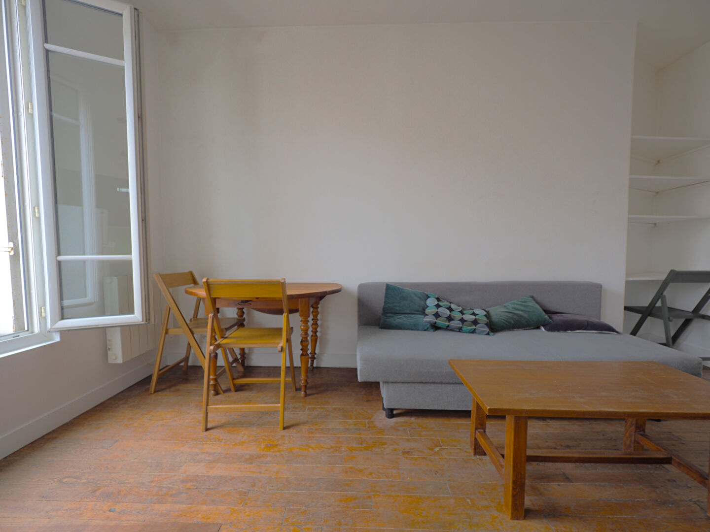 APPARTEMENT 2/3 PIECES - BAGNOLET