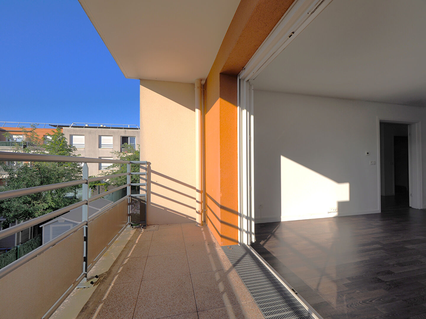 Appartement Romainville 3 pièces avec balcon