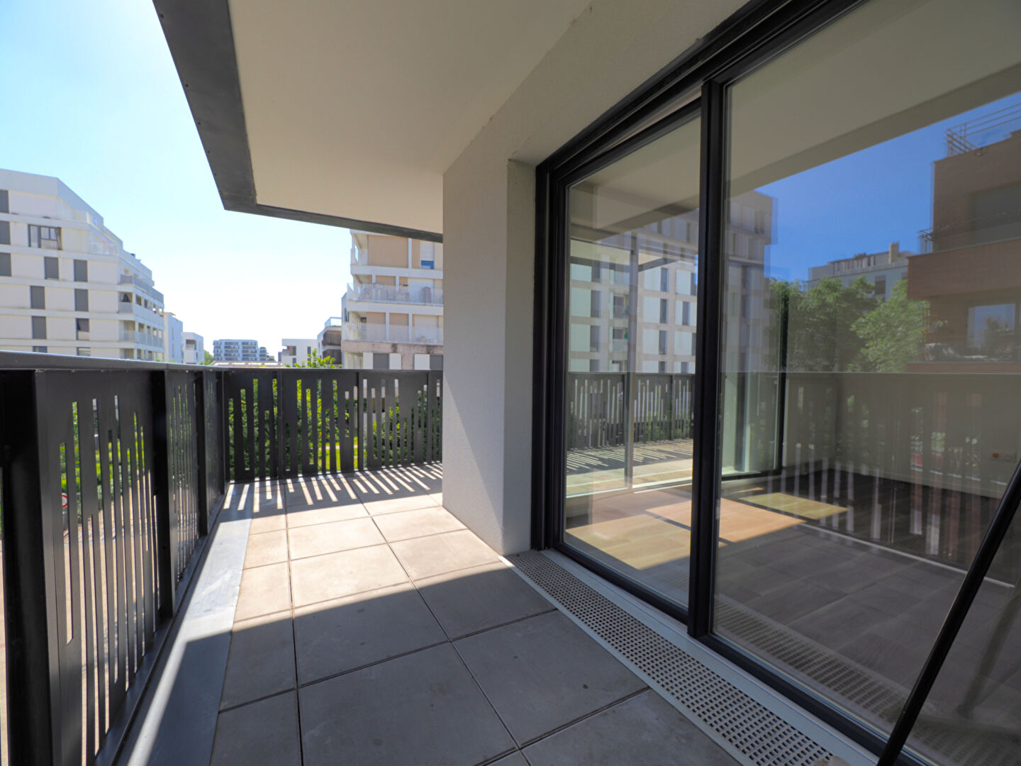 Appartement Noisy Le Sec 3 pièce(s) 60,80 m2