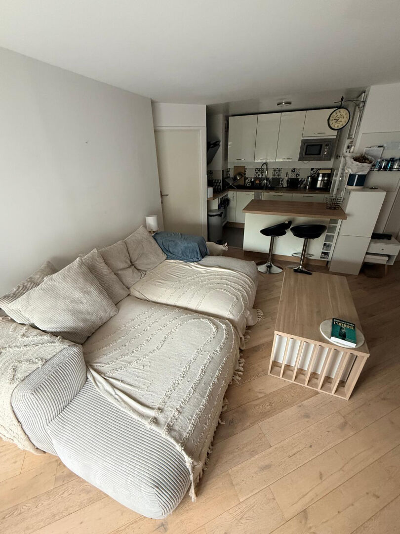 Appartement Pavillons Sous Bois 3 pièce(s) 60.72 m2