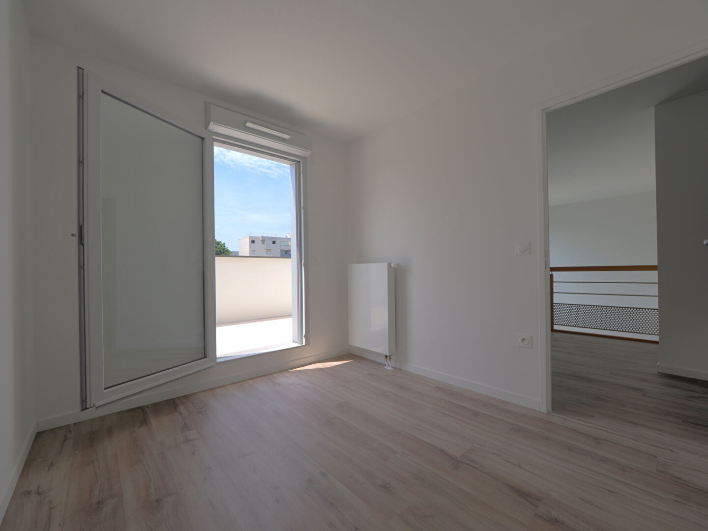 DUPLEXE - 122 m2 - ROMAINVILLE - ROCHE METRO