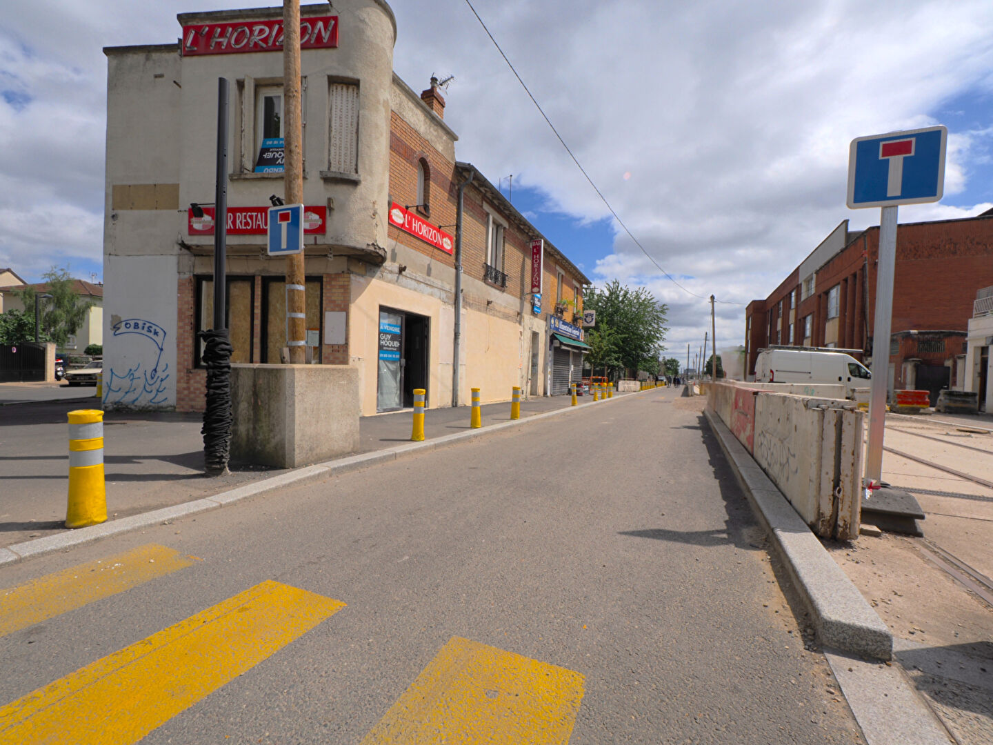 EN EXCLUSIVITÉ - Local commercial avec extraction à Romainville