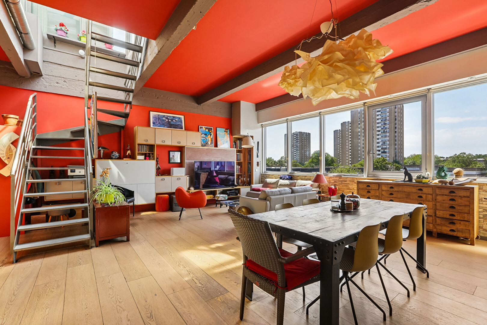 Loft d'exception avec rooftop panoramique Les Lilas 5 pièces 132 m2